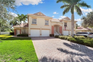 25050 Peacock Ln Unit 201, Naples, FL 34114