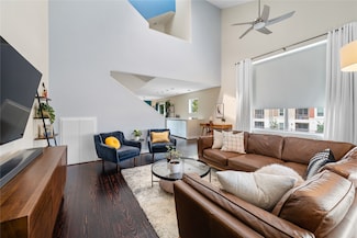2924 Commerce St, Houston, TX 77003