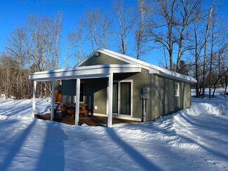 679 Bixby Rd, Ludlow, VT 05149