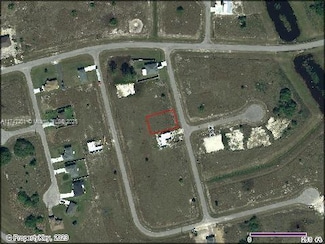 7040 Lotus Cir, Port Labelle, FL 33935