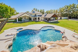 2350 N Hall Cir, Mesa, AZ 85203