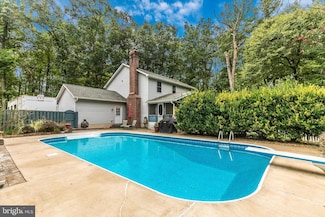 10026 Pine Tree Rd, Woodsboro, MD 21798