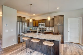 392 Steeple Point Way, Verona, WI 53593