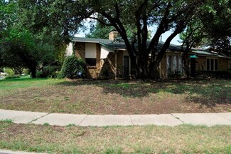 1519 Shannon Place, Carrollton, TX 75006