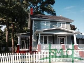 737 E 40th St, Savannah, GA 31401