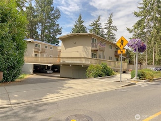 465 Winslow Way E Unit 210, Bainbridge Island, WA 98110