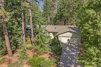 14642 Bridgeport Cir, Magalia, CA 95954