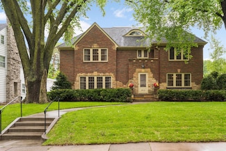 4512 Moorland Ave, Edina, MN 55424