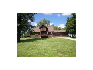 7607 Summer Azure Ln, Higginsville, MO 64037