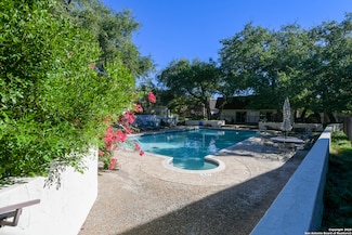 8715 Starcrest Dr Unit 58, San Antonio, TX 78217