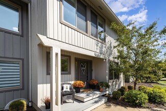 8423 Skiff Ln, Maineville, OH 45039