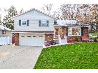 1015 Bellarbor Ave NW, Canton, OH 44708