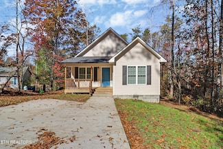 736 Siever Rd, Crossville, TN 38572