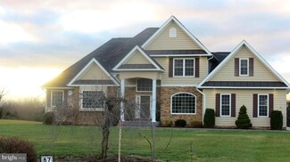 87 Gapview Ln, Luray, VA 22835