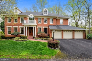 12805 Hamlet Hill Way, Fairfax, VA 22030
