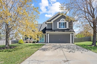 5533 Apache Ct, Shawnee, KS 66226