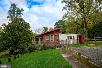 35 Davidheiser Rd, Douglassville, PA 19518