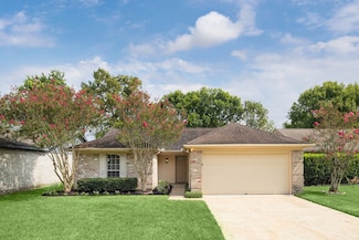 3923 Windmill St, Sugar Land, TX 77479