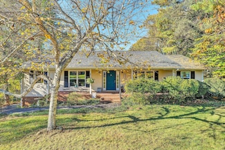 2343 Circle Dr SW, Roanoke, VA 24018