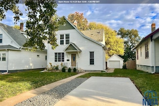 4211 Orleans Ave, Sioux City, IA 51106