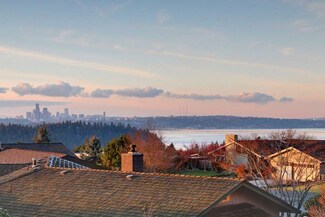 6735 84th Ave SE, Mercer Island, WA 98040