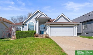 9512 S 25th Ave, Bellevue, NE 68147