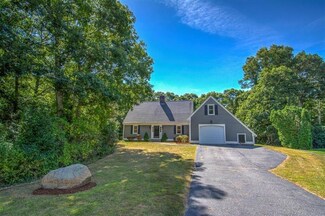 21 Yearling Ln, Marstons Mills, MA 02648