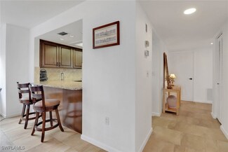 4604 Flagship Dr Unit 406, Fort Myers, FL 33919