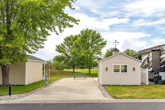 1205 N Country Club Dr Unit 125, Deer Park, WA 99006