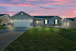 220 Gobbler Dr, Troy, MO 63379