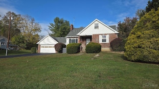 8240 Camargo Rd, Cincinnati, OH 45243