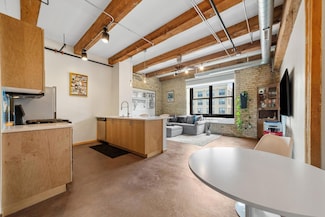 406 Wacouta St Unit 601, Saint Paul, MN 55101