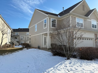 401 Vaughn Cir, Aurora, IL 60502