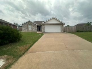 819 E Macy Ln, Stillwater, OK 74075