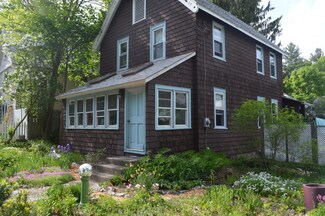 205 Housatonic St, Lenox, MA 01240