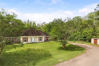 28320 Ridge Ln, Springfield, LA 70462