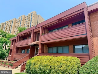 1506 S George Mason Dr Unit 22, Arlington, VA 22204