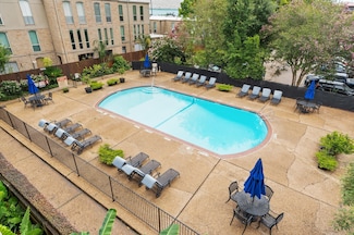 4635 Wild Indigo St Unit 520, Houston, TX 77027
