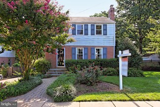 965 N Longfellow St, Arlington, VA 22205
