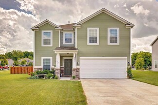 4671 W Hidden Meadow Dr, Bloomington, IN 47404