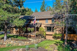 1562 NW Vicksburg Ave, Bend, OR 97701