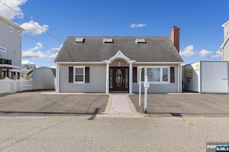 234 Cedar Dr, Bayville, NJ 08721
