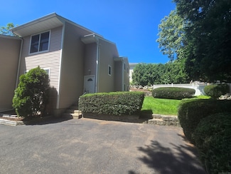 115 Parade Hill Rd Unit B, New Canaan, CT 06840
