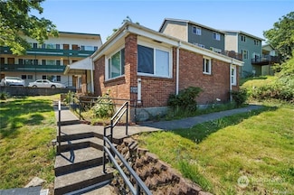 125 Hayes Place SW Unit 1&2, Renton, WA 98057