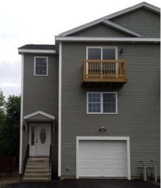 731 Franklin St, Worcester, MA 01604