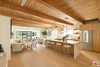 2933 Glenn Ave, Santa Monica, CA 90405