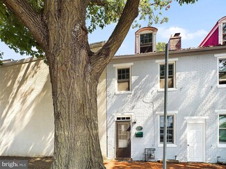 545 S Front St, Harrisburg, PA 17104