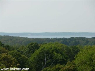 34 High Meadow Ln, Chilmark, MA 02575