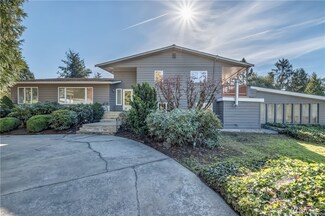 3367 Clearbrook Rd, Sumas, WA 98295