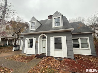 3013 N Knoxville Ave, Peoria, IL 61603